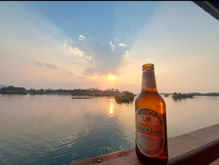 Vixay Guest House Sunset View Dondet Ban Seme Lai Exteriör bild